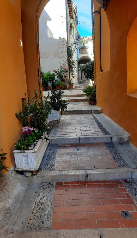 Menton, Centre Historique, Vue Mer Exterior foto