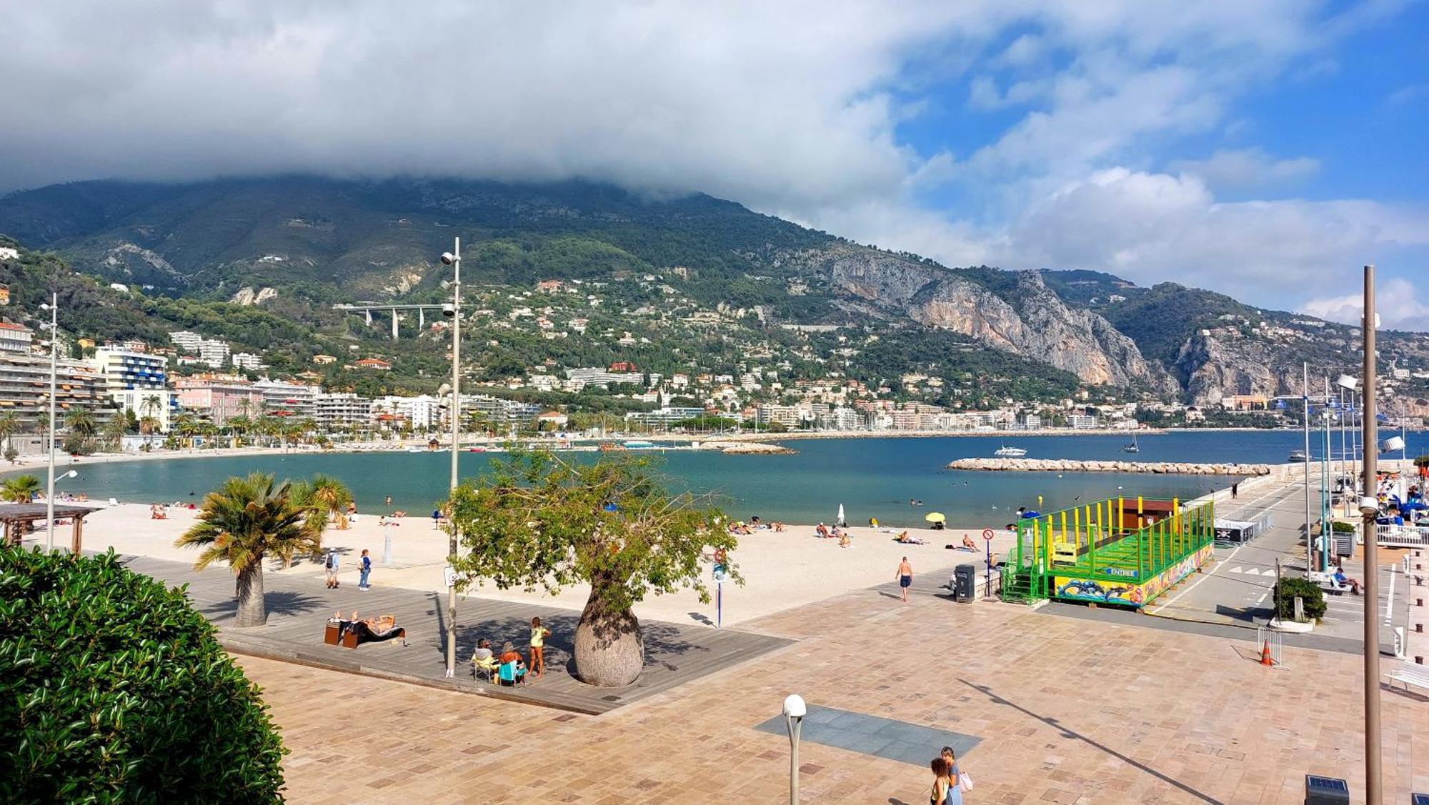 Menton, Centre Historique, Vue Mer Exterior foto