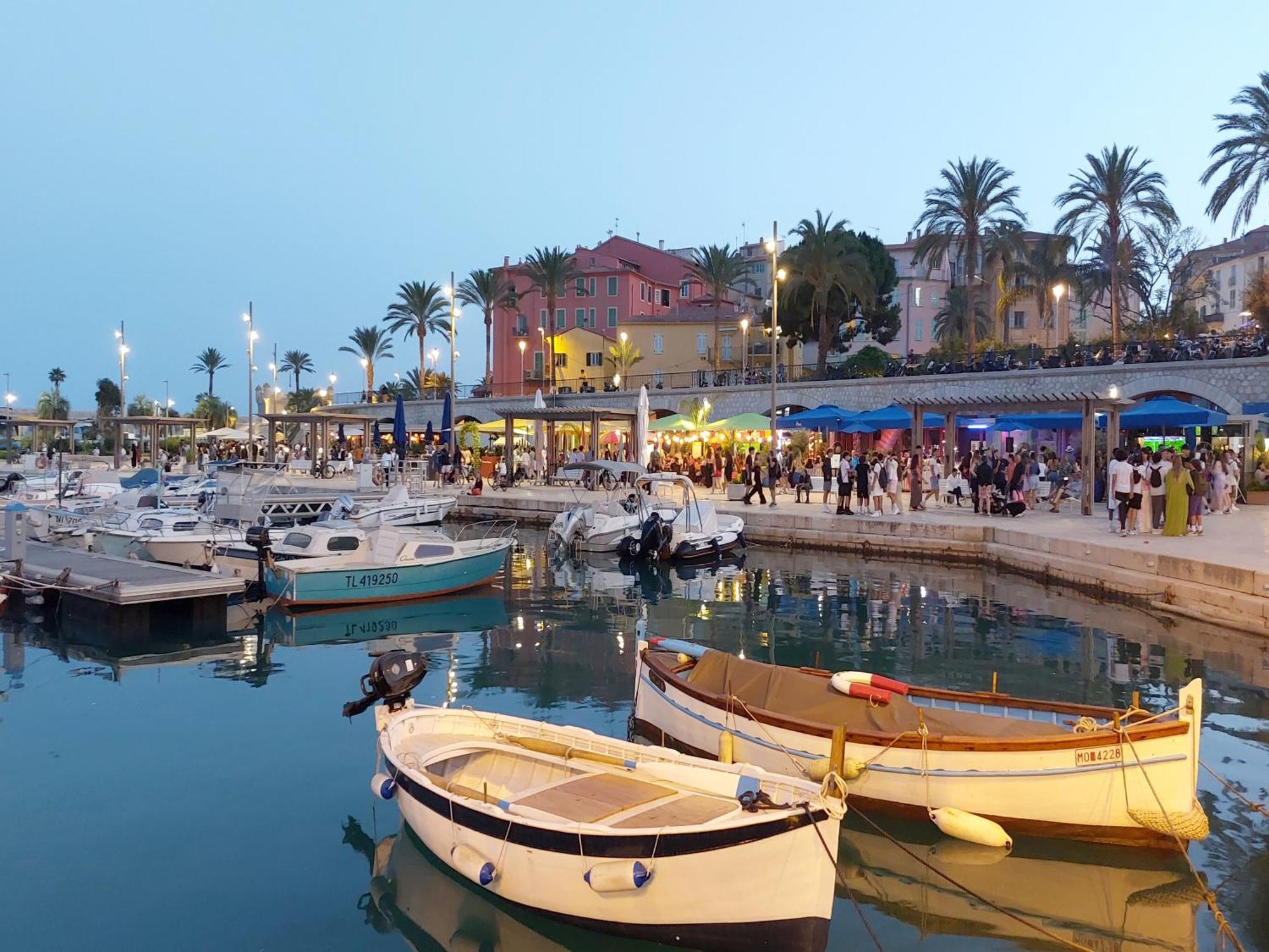 Menton, Centre Historique, Vue Mer Exterior foto